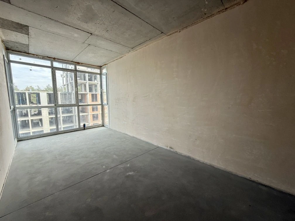 For Sale: Spacious 3-bedroom apartment in the prestigious forest of Bucha!