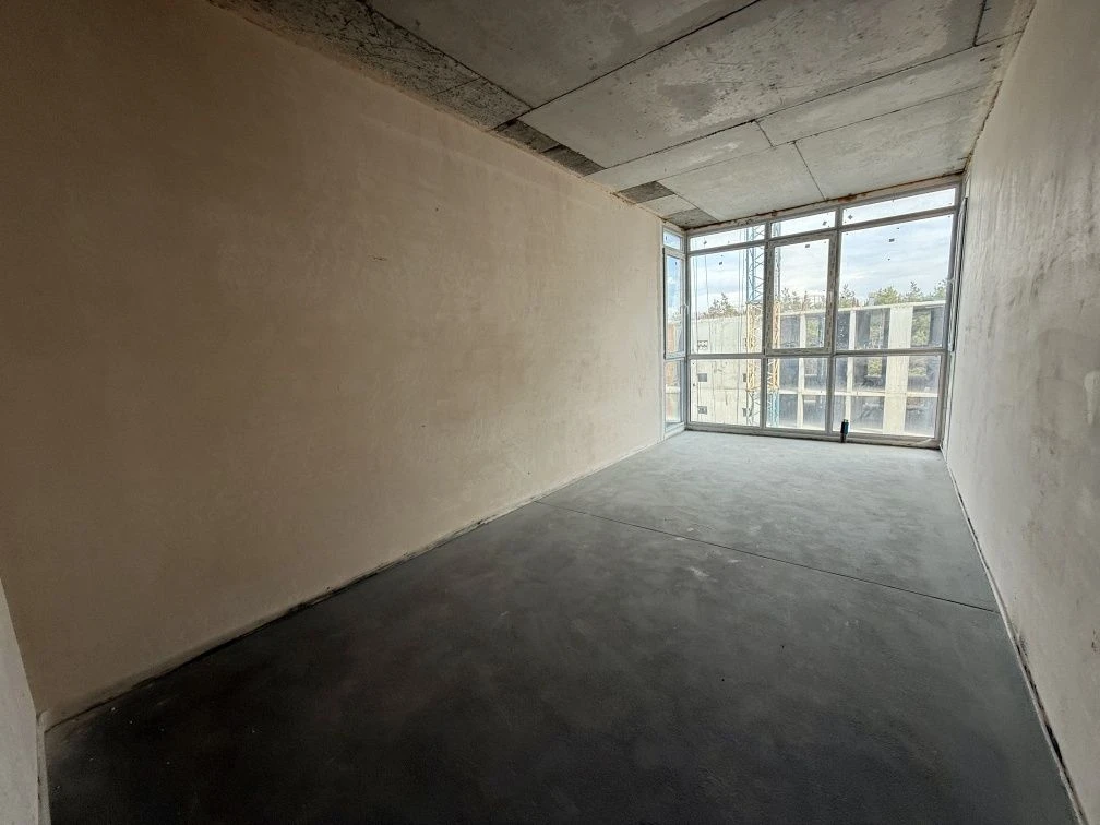 For Sale: Spacious 3-bedroom apartment in the prestigious forest of Bucha!