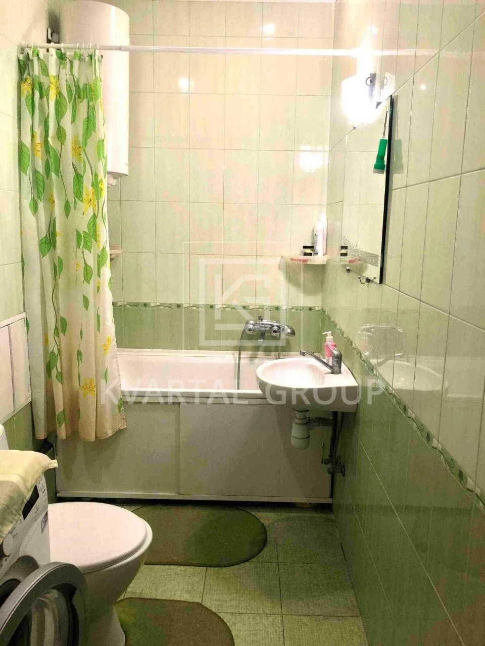 Продам 1 кімнатну квартиру з ремонтом в центрі. Буча вул. Бо
