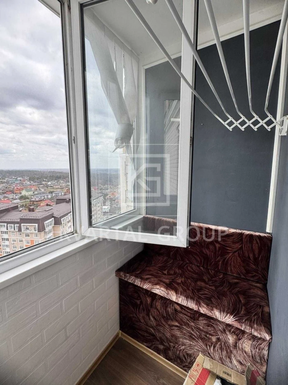 Продам 1 кімнатну квартиру з ремонтом в центрі. Буча вул. Бо