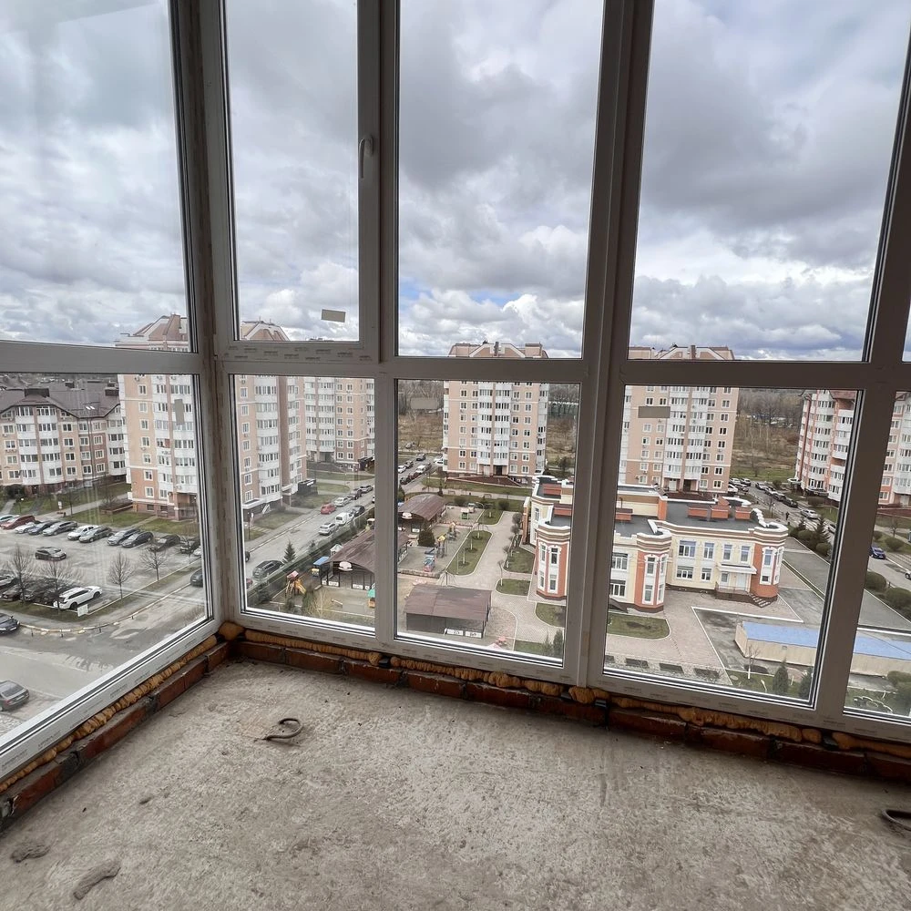 For Sale: 50 sq m apartment in Bucha. One-story house.