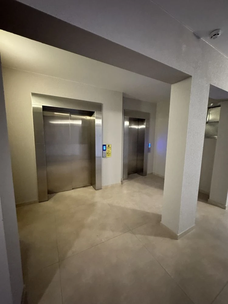 One-bedroom apartment in a building up to 3 years old, school nearby