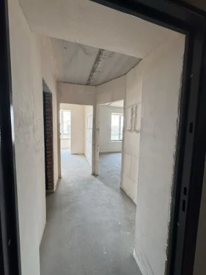 One-bedroom apartment in a building up to 3 years old, school nearby