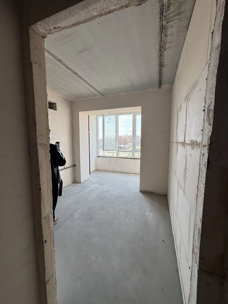 One-bedroom apartment in a building up to 3 years old, school nearby