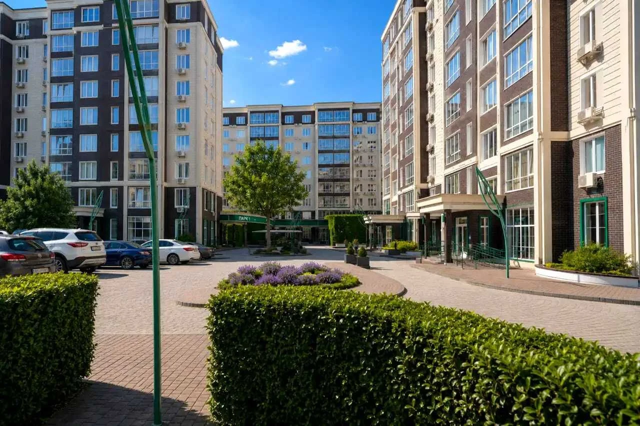 Buchа 1-room apartment with large kitchen 20 sq.m, floor 4, gas