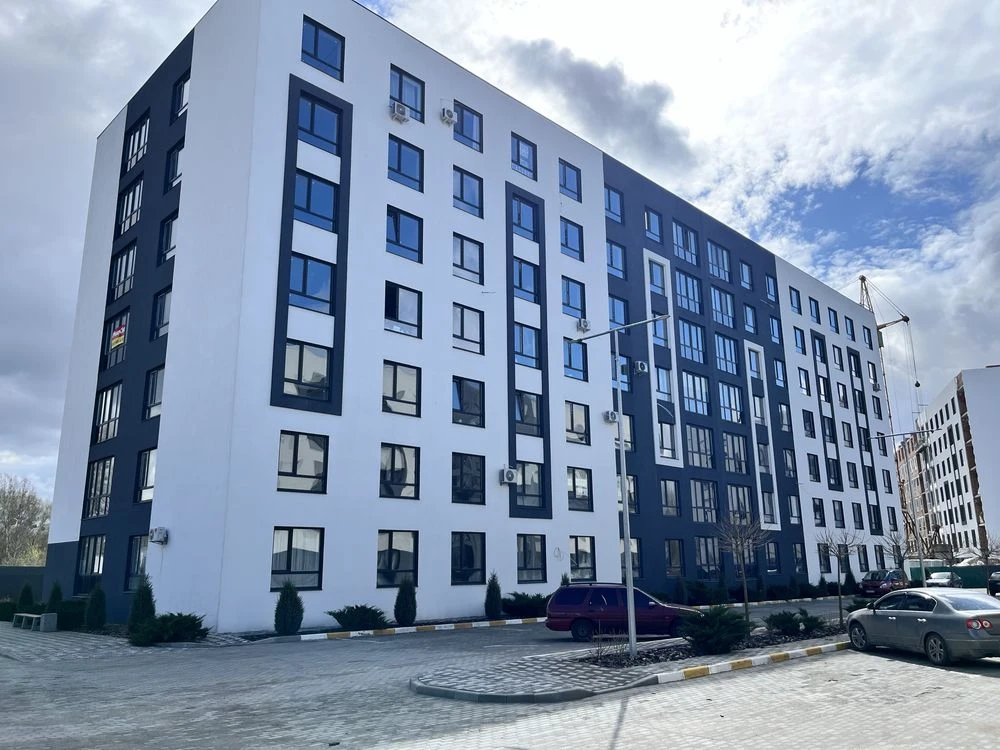 One-bedroom apartment in a completed house! Individual gas