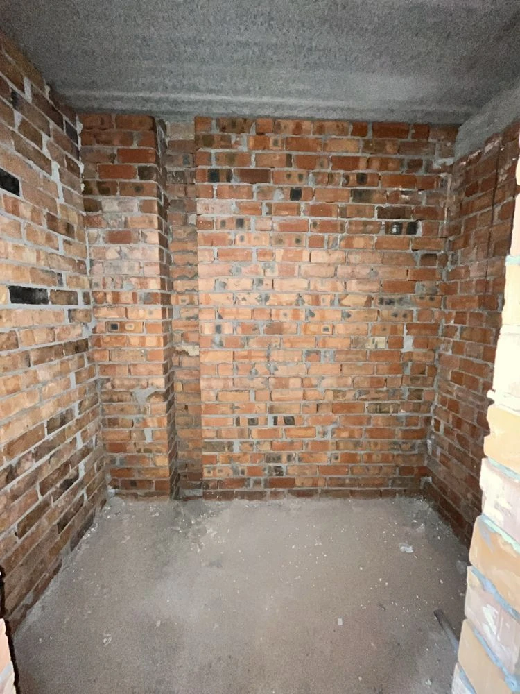 One-bedroom apartment in a completed house! Individual gas