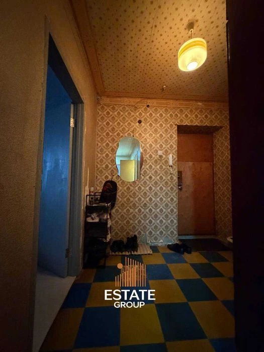 Sale of 3-room apartment. Zaporizhia highway 40.