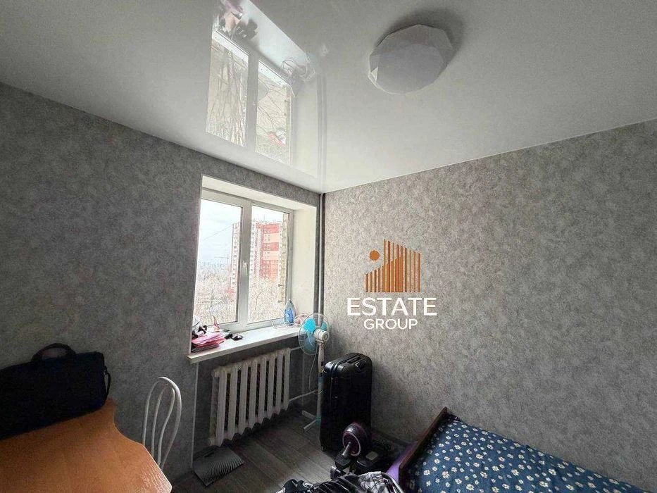 Sale of 3-room apartment. Zaporizhia highway 40.
