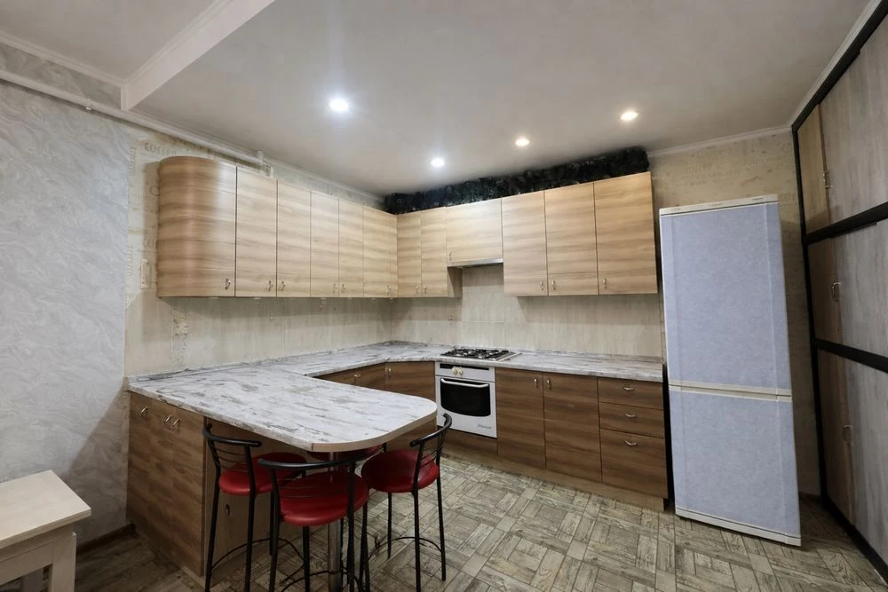 For Sale: Large One-Bedroom Apartment 46.7 sq m | Renovation | Gas