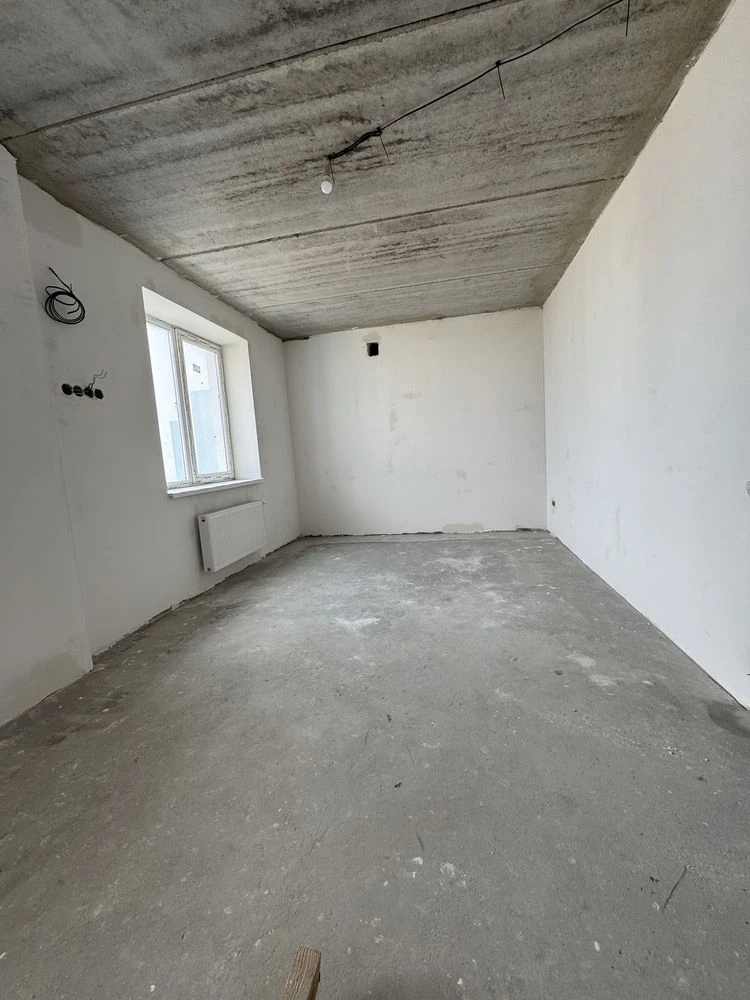 Urgent Sale of a 3-bedroom apartment, 80 m², "Solnechne Oselya" residential complex, Bucha | N