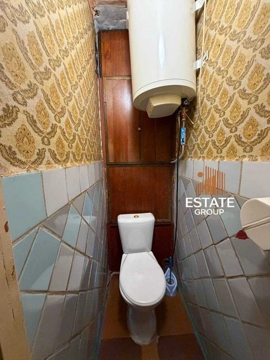 Sale of 3-room apartment. Zaporizhia highway 40.