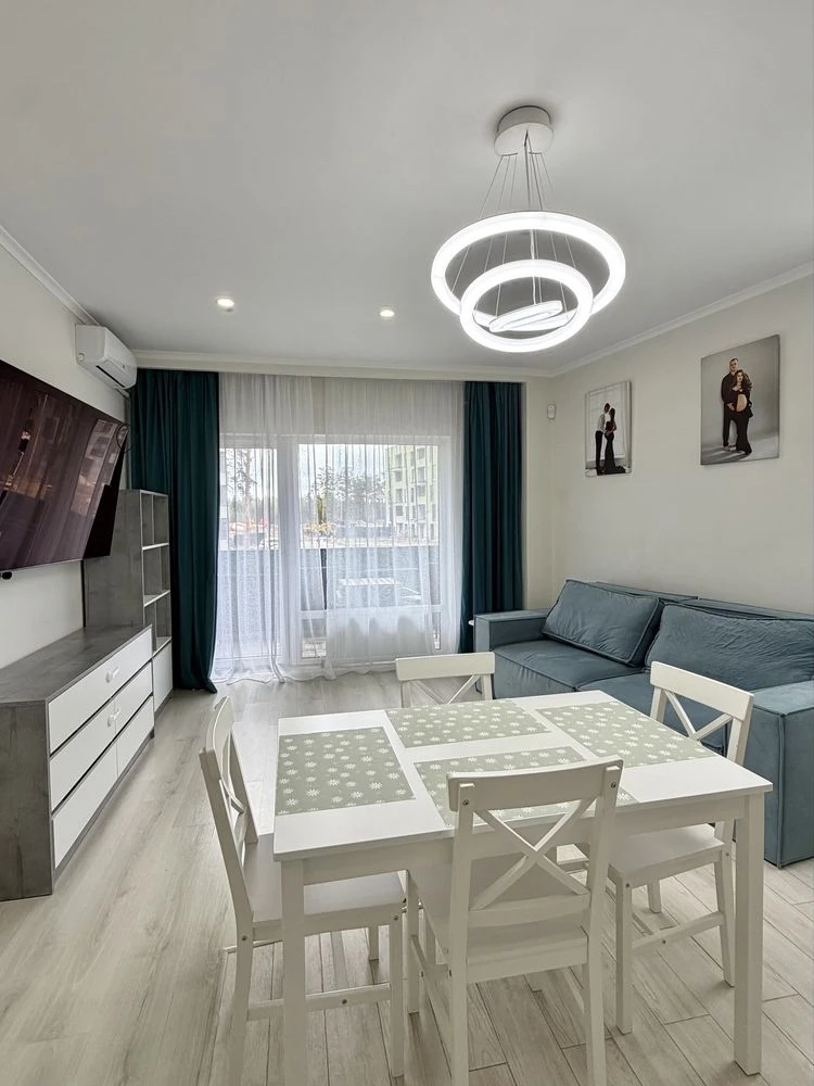 Euro 3-bedroom apartment in Business Class residential complex! Gas! Certificate, Used