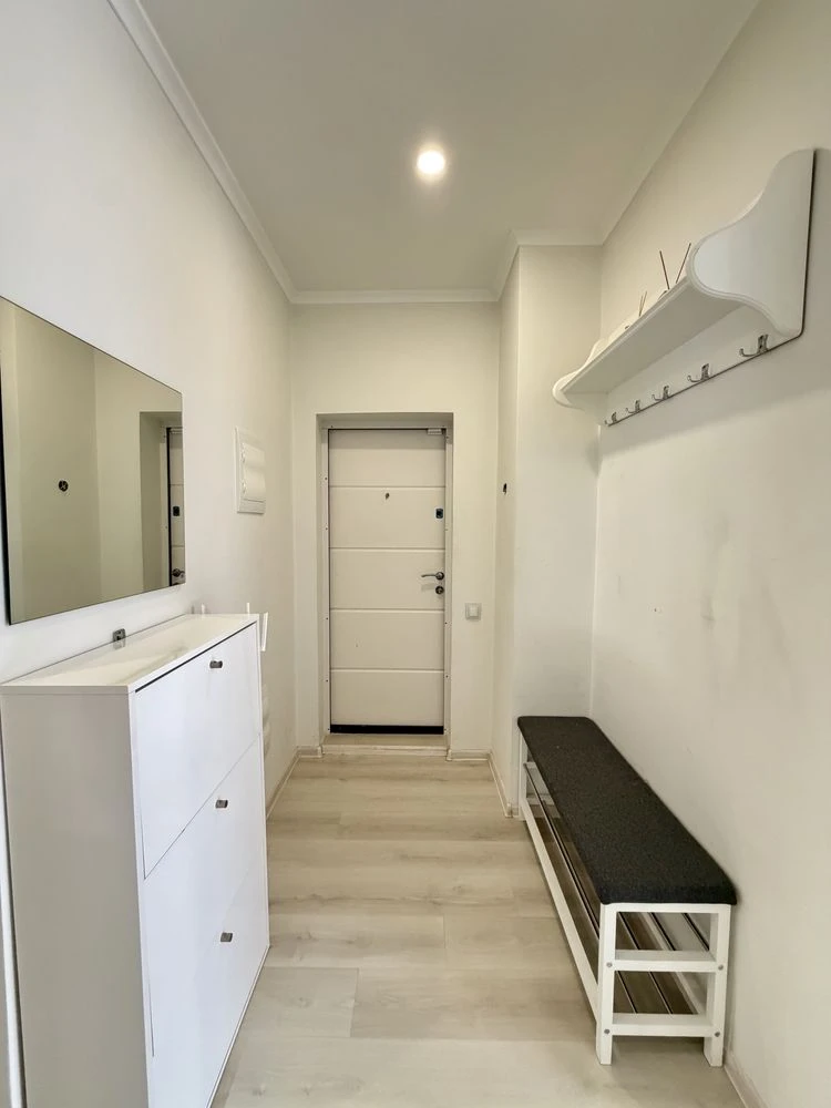Euro 3-bedroom apartment in Business Class residential complex! Gas! Certificate, Used