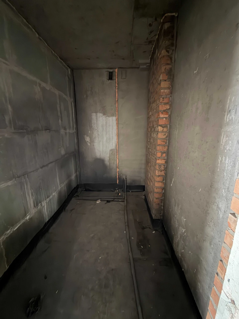 Apartment in the Prorizny residential complex. Full-floor 1-bedroom apartment. Gas heating.