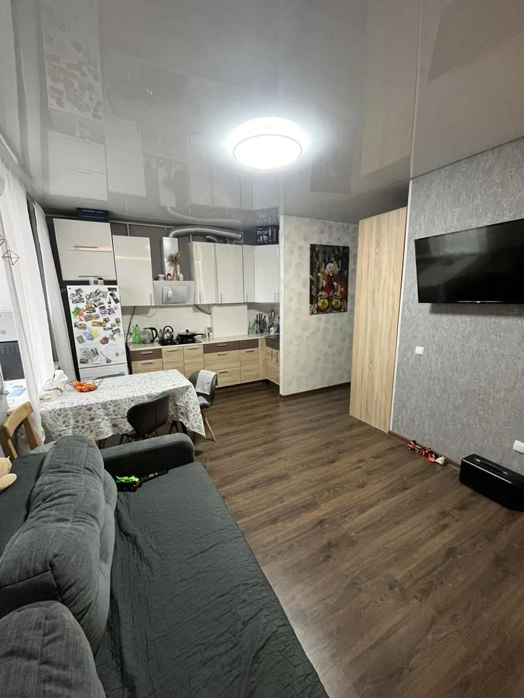 Продажа евро 2-квартири с ремонтом. Комната в подарок. Сертификат-та