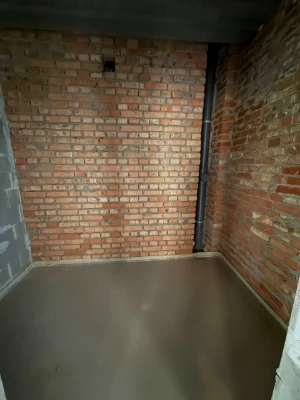 READY HOUSE! Fully functional 1-room apartment for renovation. Gas heating!
