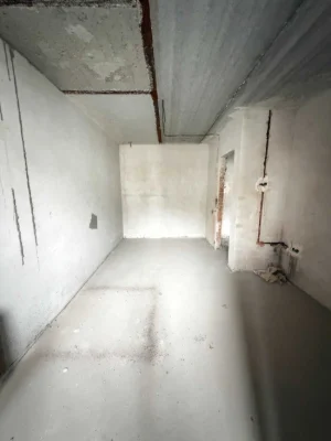 1-bedroom apartment - 35 sq m, in need of renovation. Gas heating. State program.