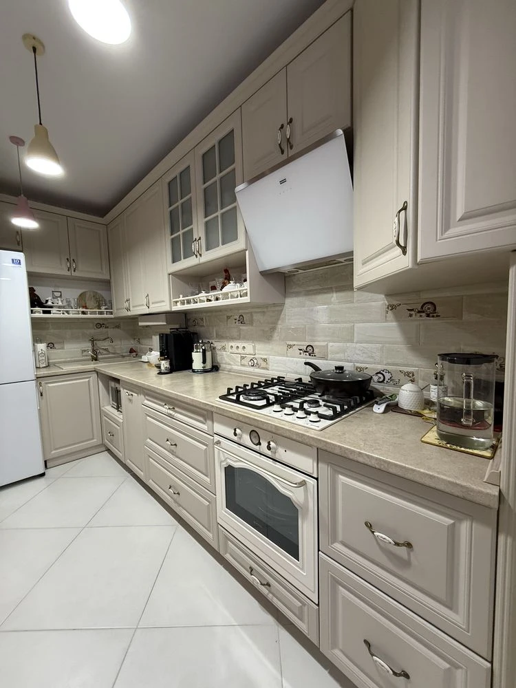 Продається 2х рівнева квартира в ЖК Континент