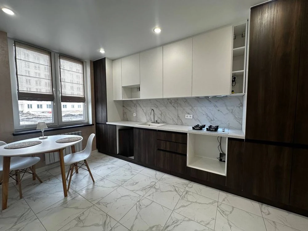 продам 1к квартиру 39.3 м2  з новим ремонтом у Бучі