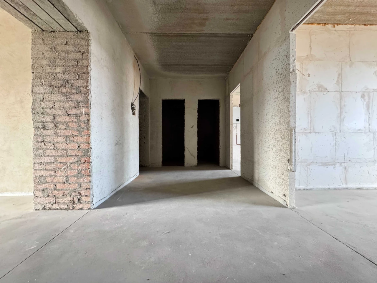 ВЕЛИКА 2к (євро 3к) квартира 80 кв.м.‼️ГАЗ. Біля школи №3. Б