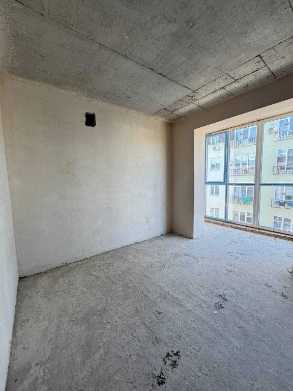 Urgent sale. 1-bedroom apartment for renovation. 39 sq m. No commission for