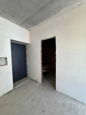 Urgent sale. 1-bedroom apartment for renovation. 39 sq m. No commission for