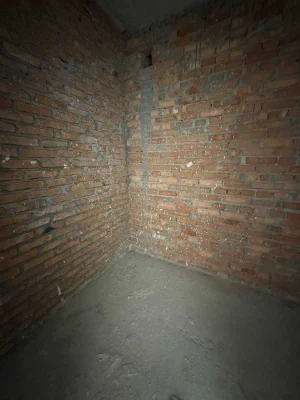 Urgent sale. 1-bedroom apartment for renovation. 39 sq m. No commission for