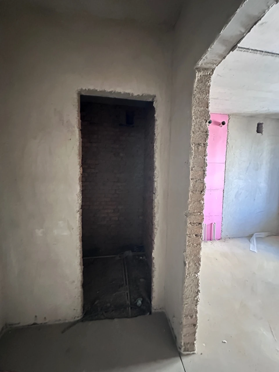 Cheapest 2-room apartment, unfurnished, with gas. NO COMMISSION