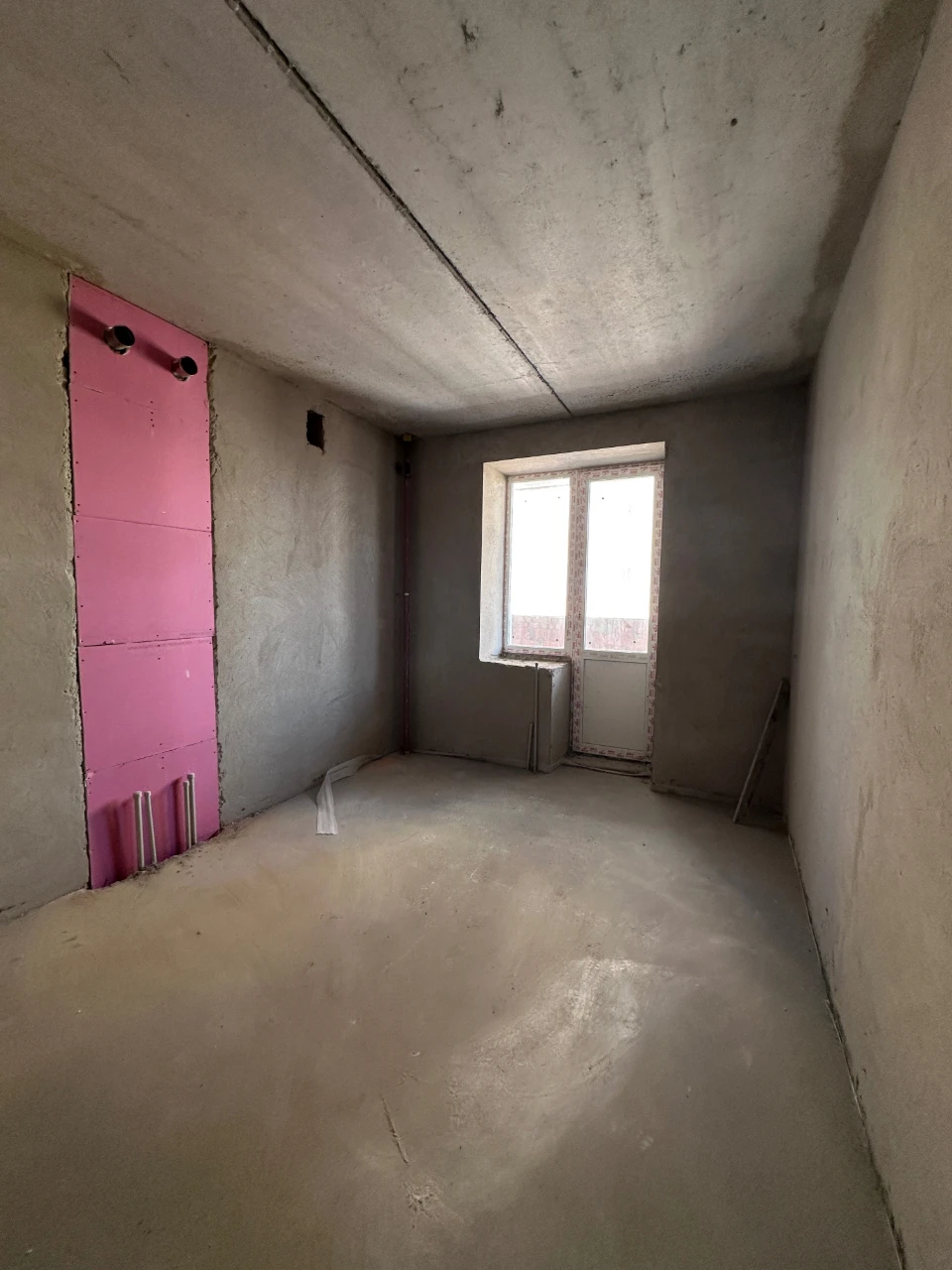Cheapest 2-room apartment, unfurnished, with gas. NO COMMISSION