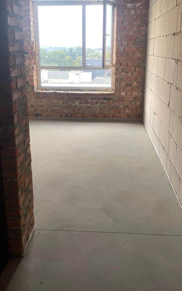 Studio apartment ready with documents, cash payment, elevator