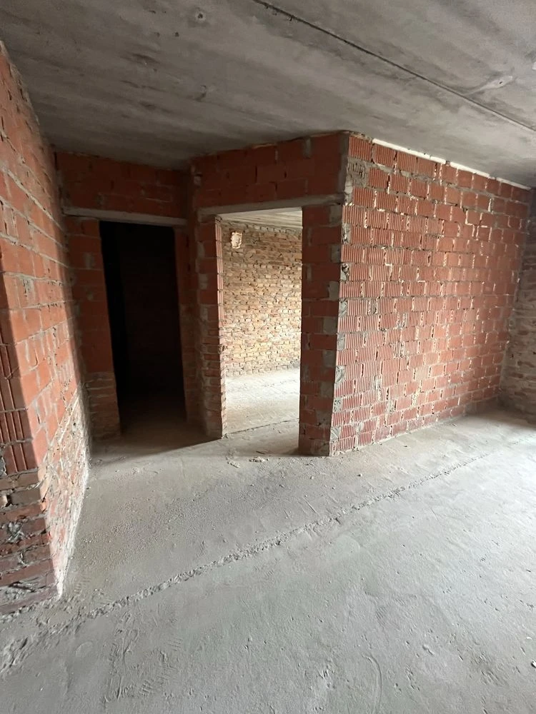 Шикарна 3 к в центрі Бучі за гарячою ціною