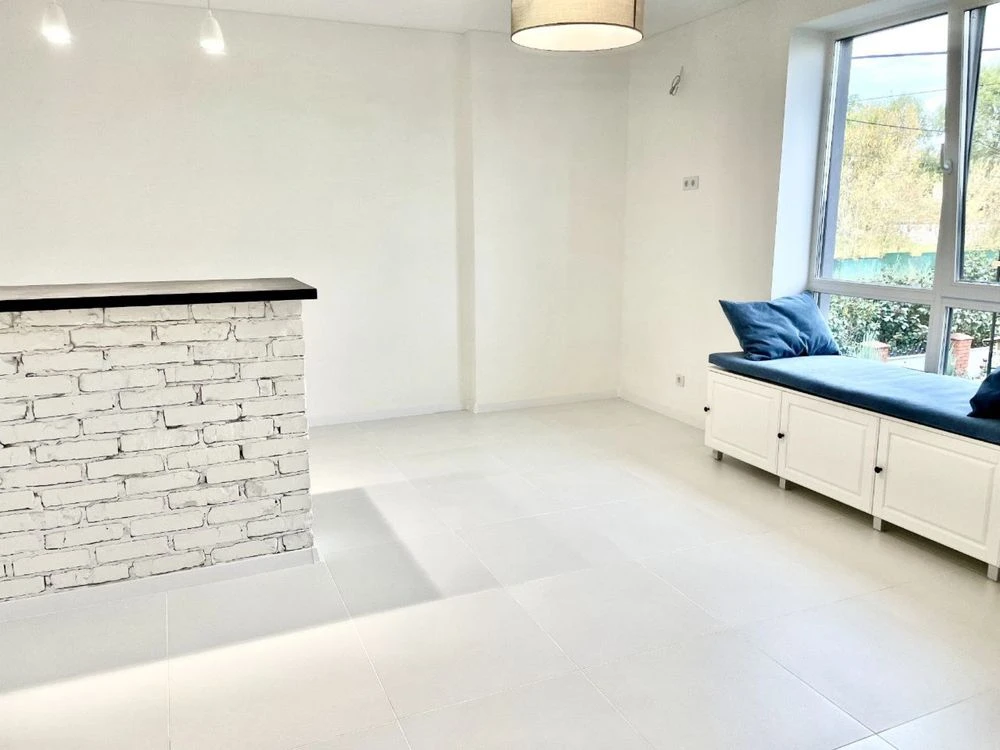 Apartment with new renovation