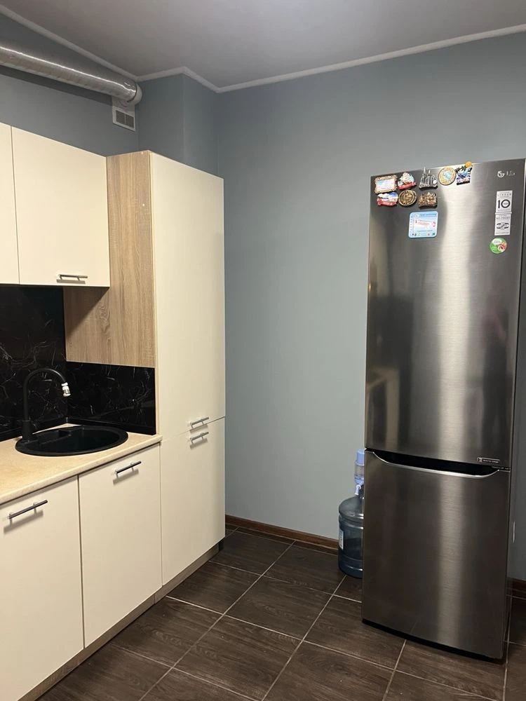 Apartment for sale, renovated, Bucha, Postanova, certificate