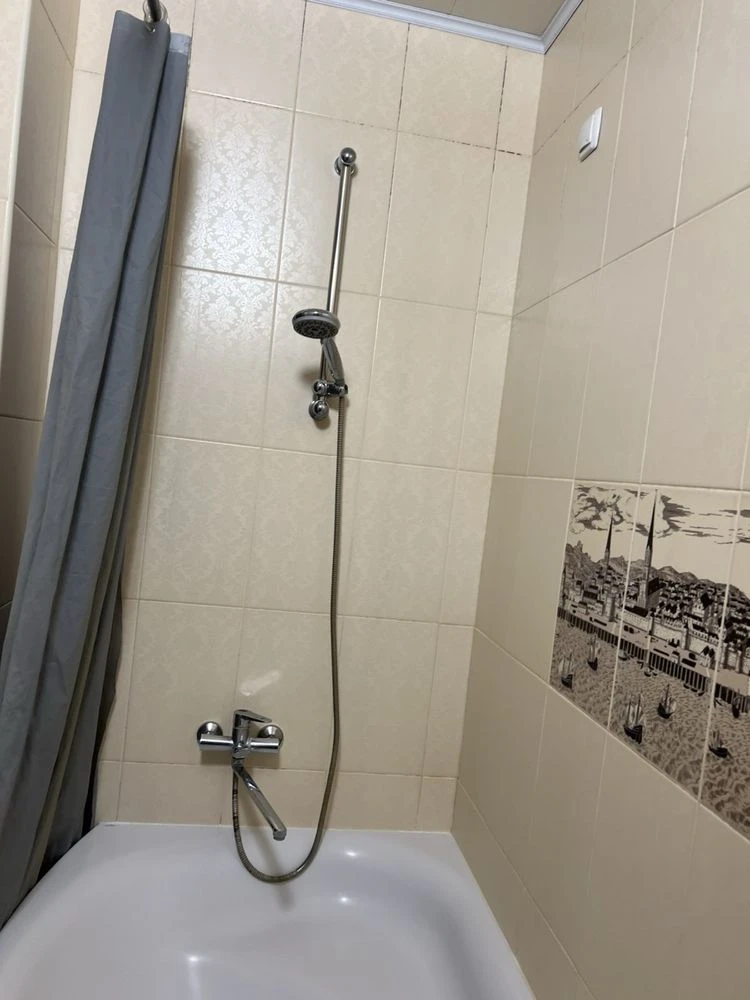 Apartment for sale, renovated, Bucha, Postanova, certificate