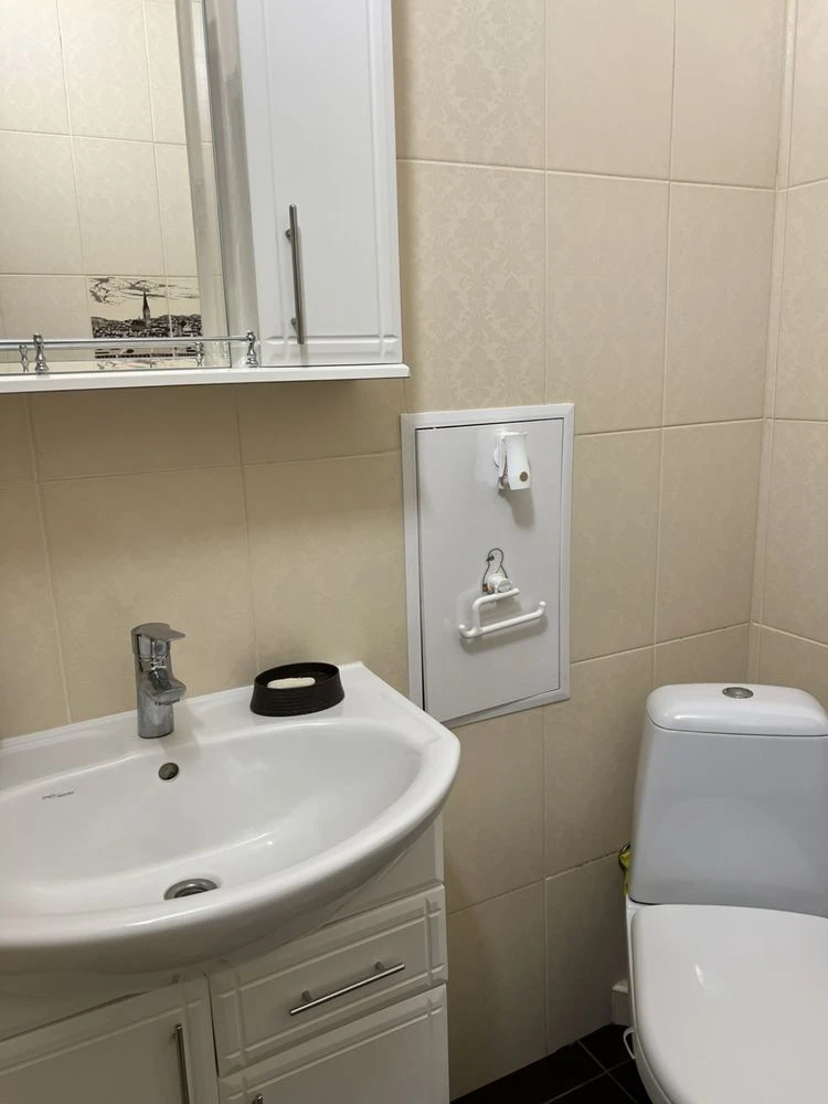Apartment for sale, renovated, Bucha, Postanova, certificate