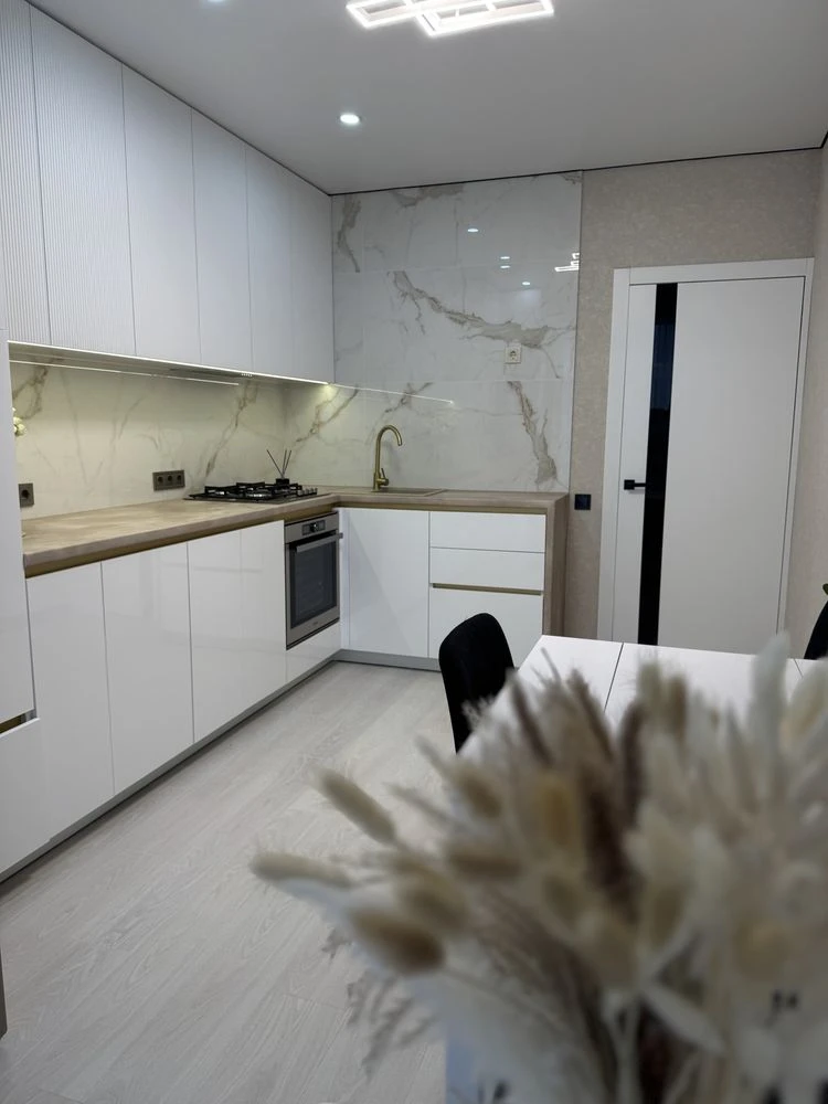 COMMISSION-FREE! Sale of a cozy 2-room apartment! In Idilica Avenue residential complex.