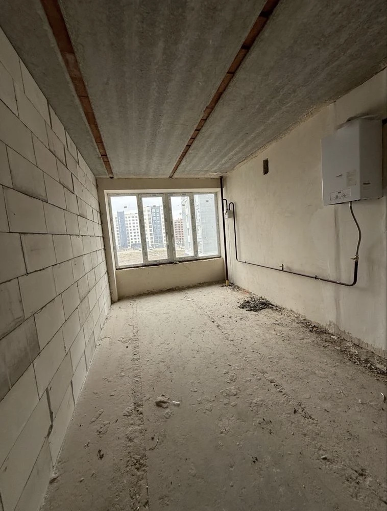 Spacious Euro 3-room apartment in a finished house! 73 m2! Urgent!