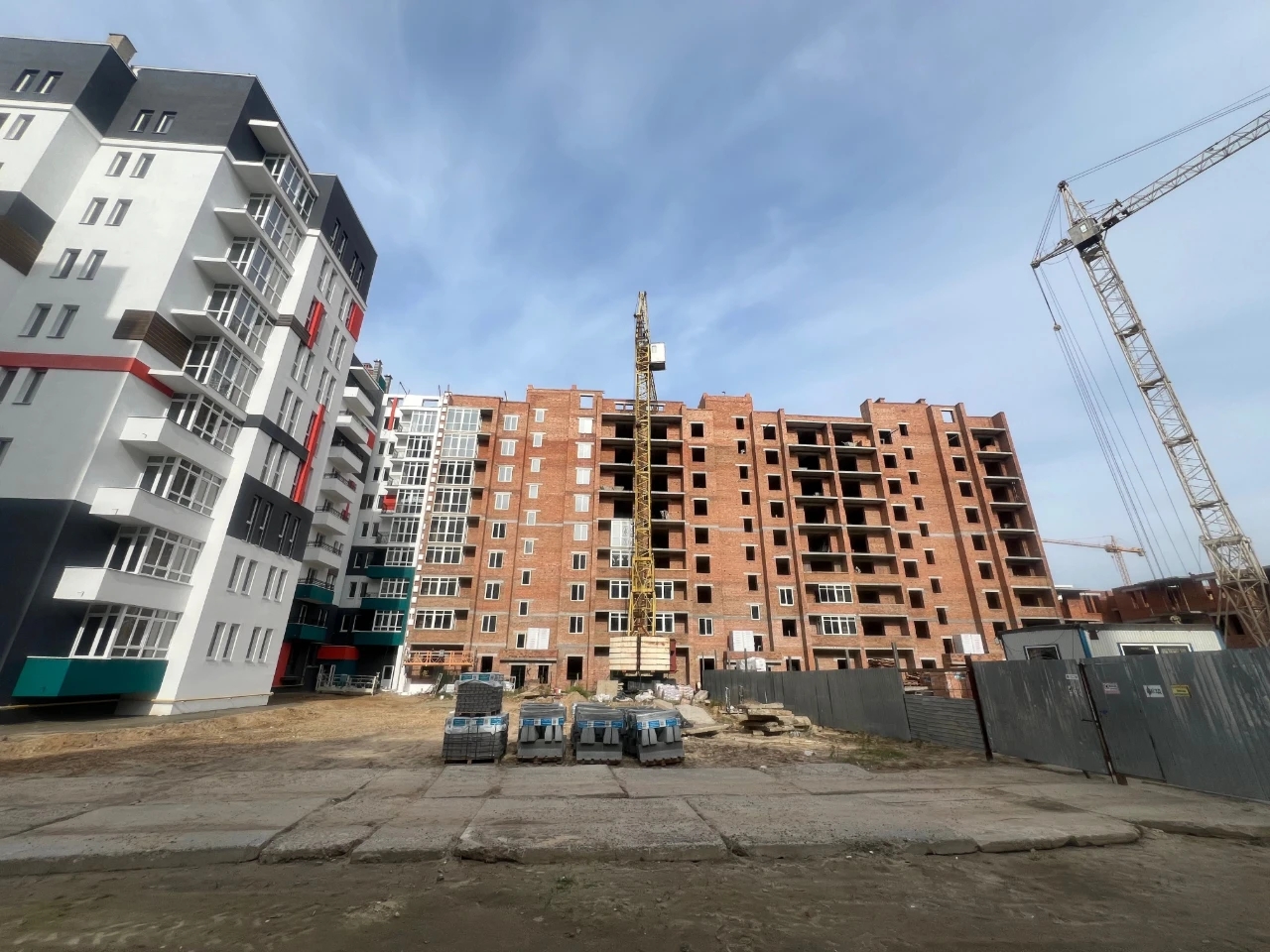 Без% Продам трикімнатну квартиру, ЖК Київський, Буча, Амосов