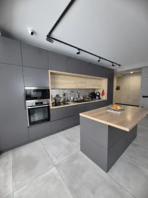 Apartment 180 m² Bucha, Kontinent Residence