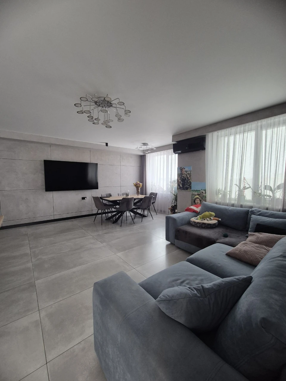 Apartment 180 m² Bucha, Kontinent Residence