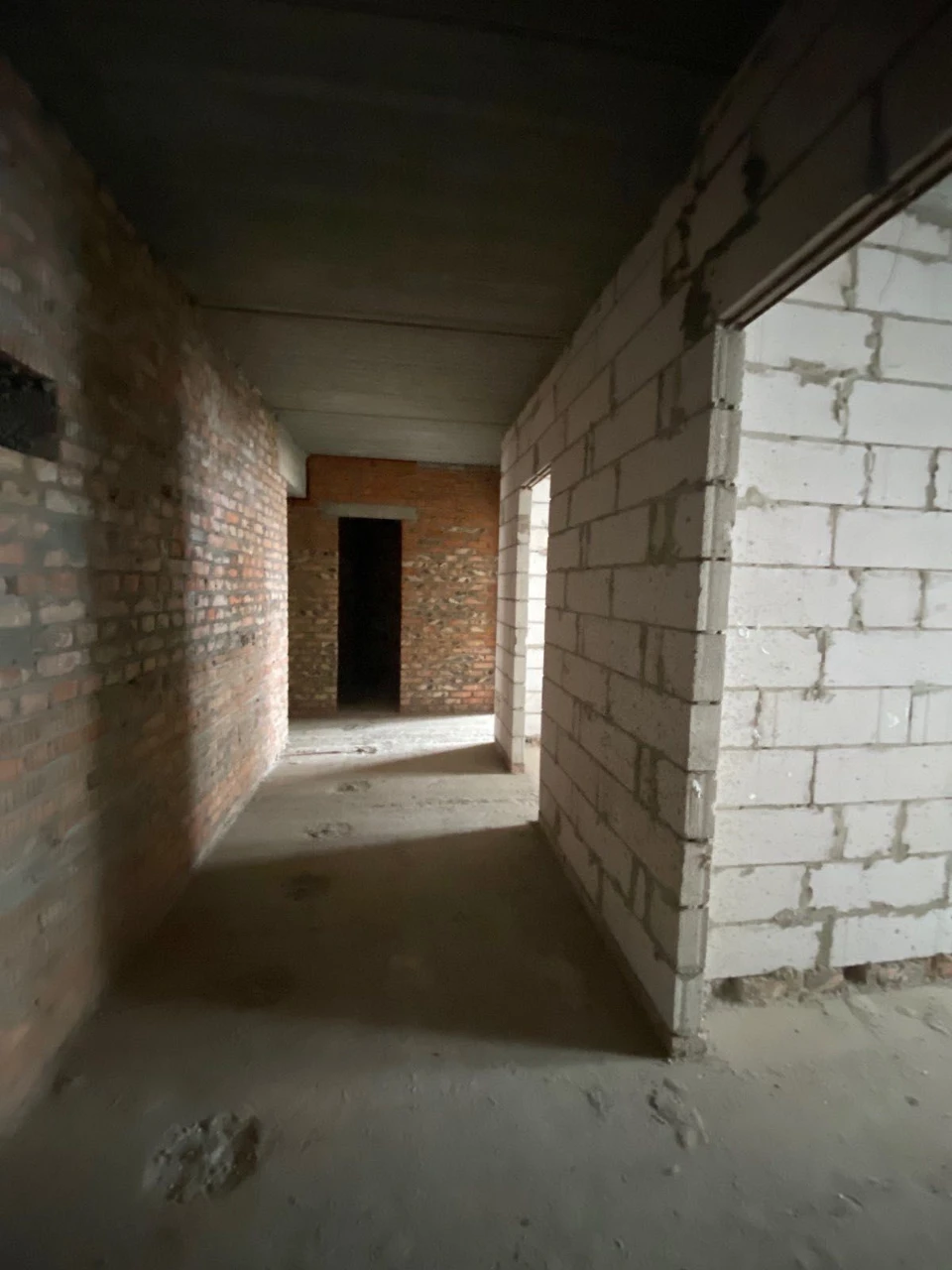 Three-room apartment at the price of a two-room apartment!! Call