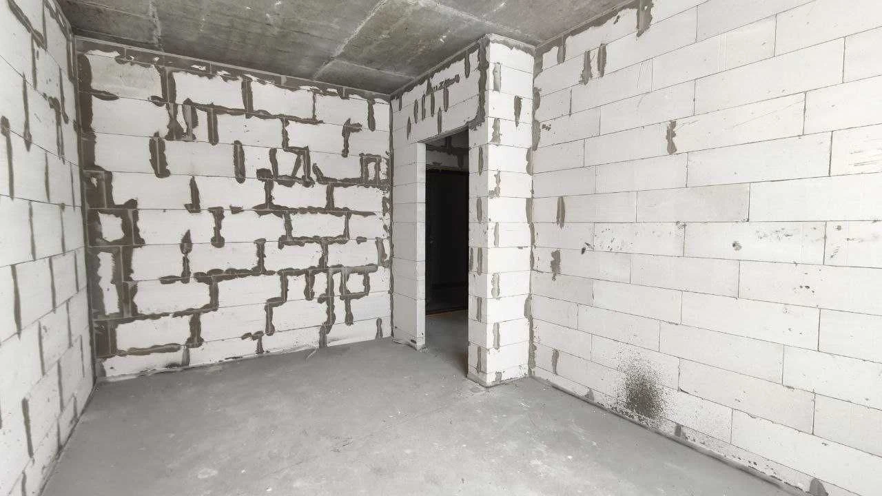1 bedroom apartment in a completed building. CERTIFICATE/RESOLUTION