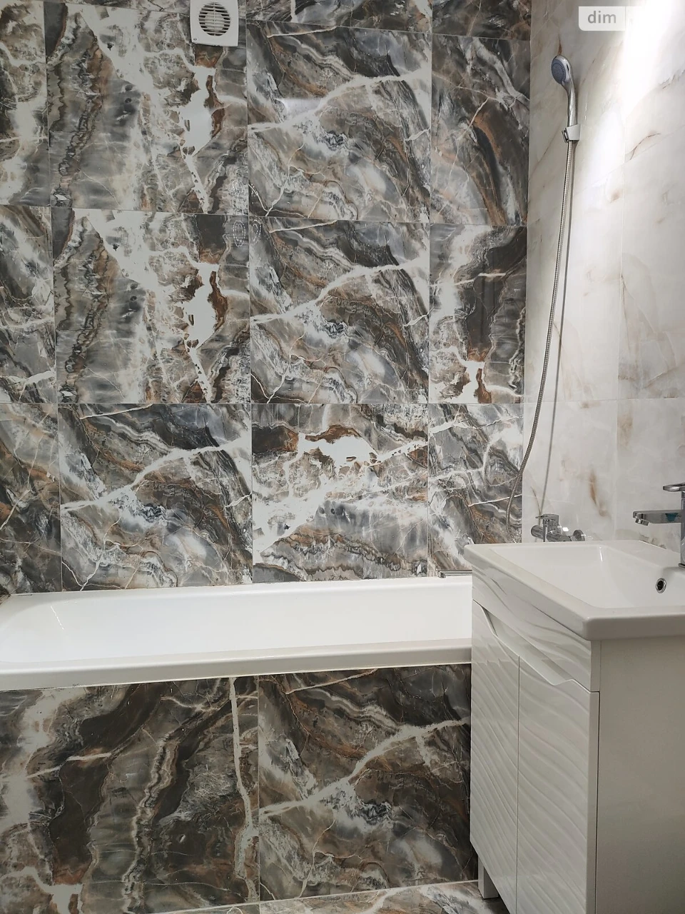 Flat for Sale