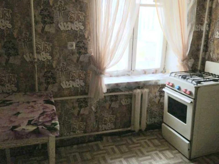 Apartment. Kharkiv, Dziuby Avenue.