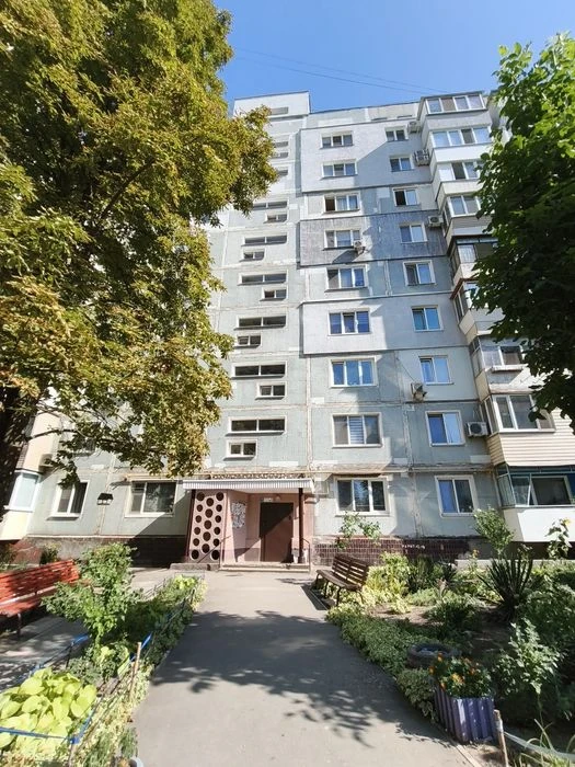 2к. квартира. Ул.Воронина. Без комиссии!