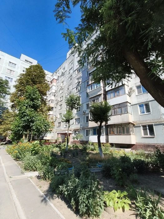 2к. квартира. Ул.Воронина. Без комиссии!
