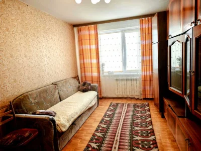 Apartment. Kyiv, Holosiivska St.