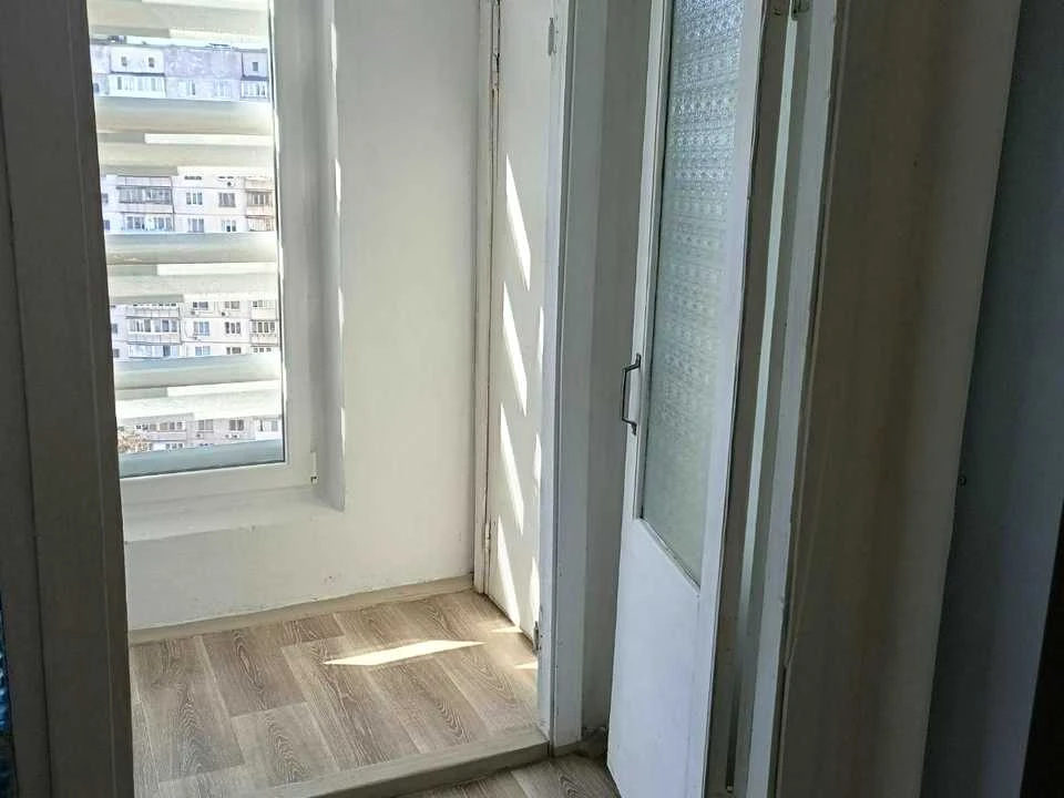 Apartment. Kyiv, Holosiivska St.