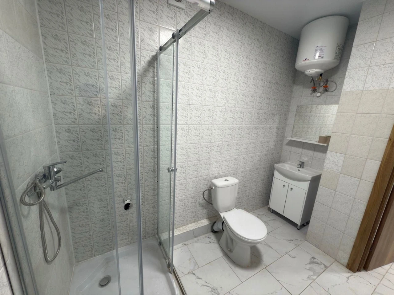 New and high-quality renovation! New house. On electricity! WITHOUT COMMISSION